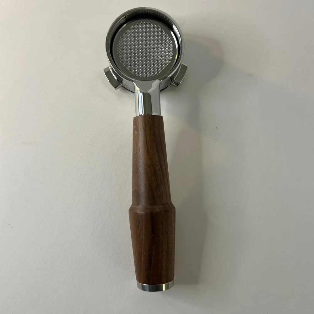 Knodos 54mm Bottomless Portafilter Rosewood Handle Flaw - Picture 4 of 7